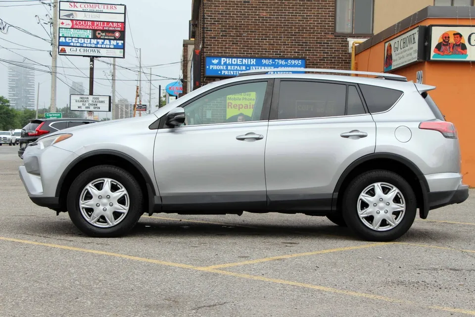 Toyota Rav4 2017 photo 4