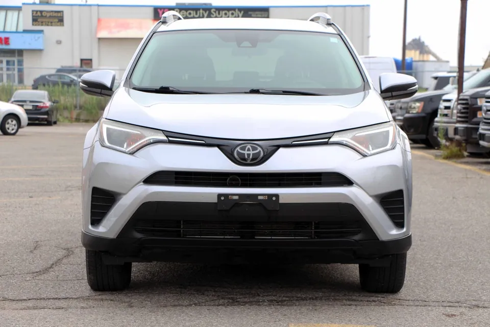 Toyota Rav4 2017 photo 2