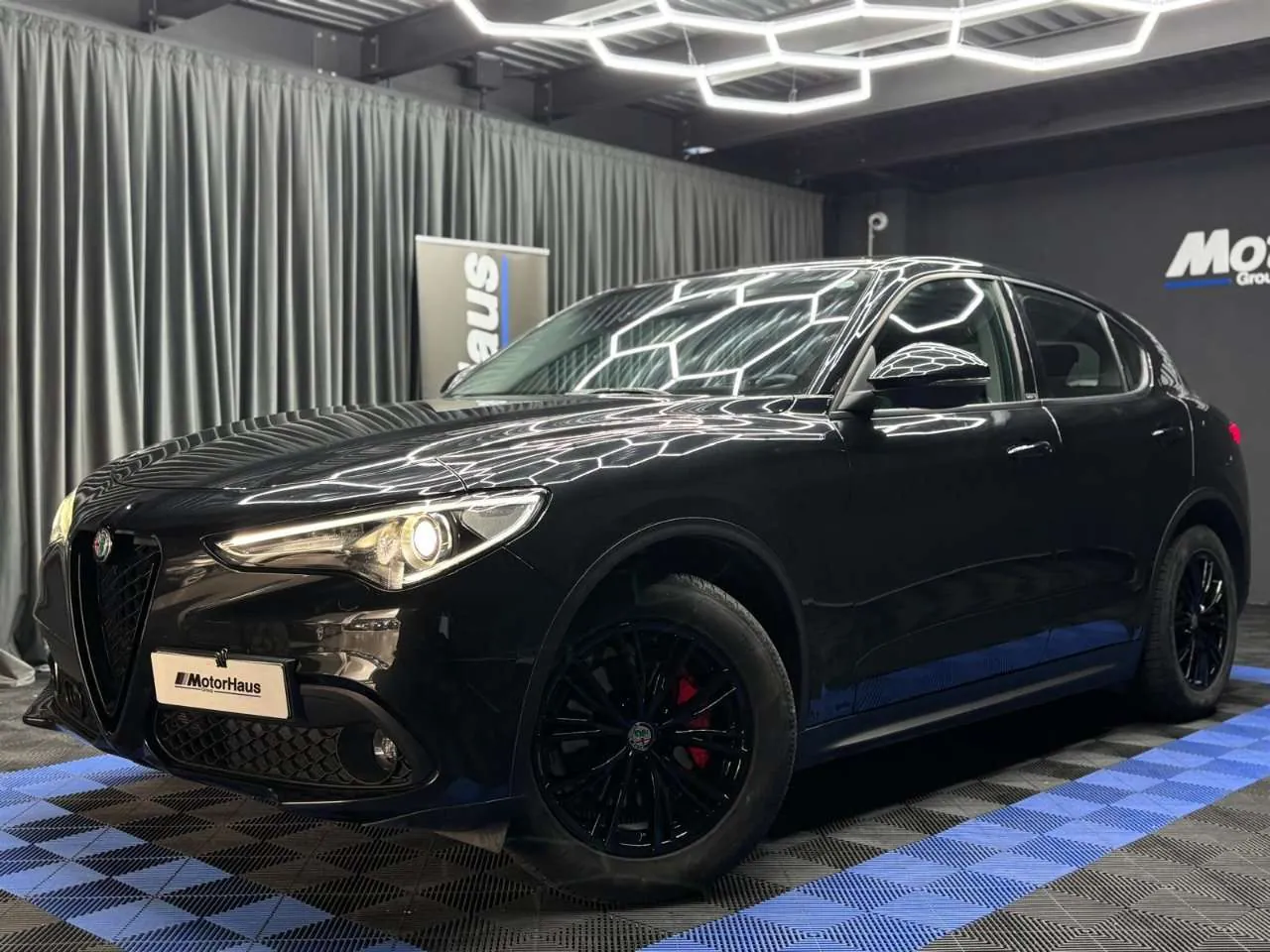 Alfa Romeo Stelvio 2021 photo 3