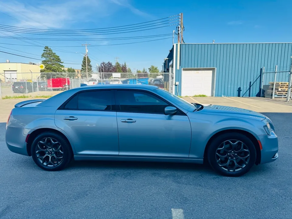 Chrysler 300 2018 photo 4