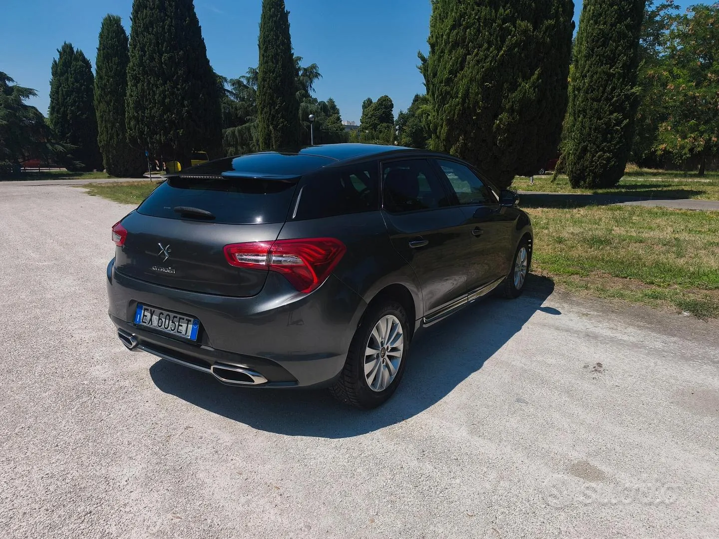 DS Automobiles Ds 5 2014 photo 4