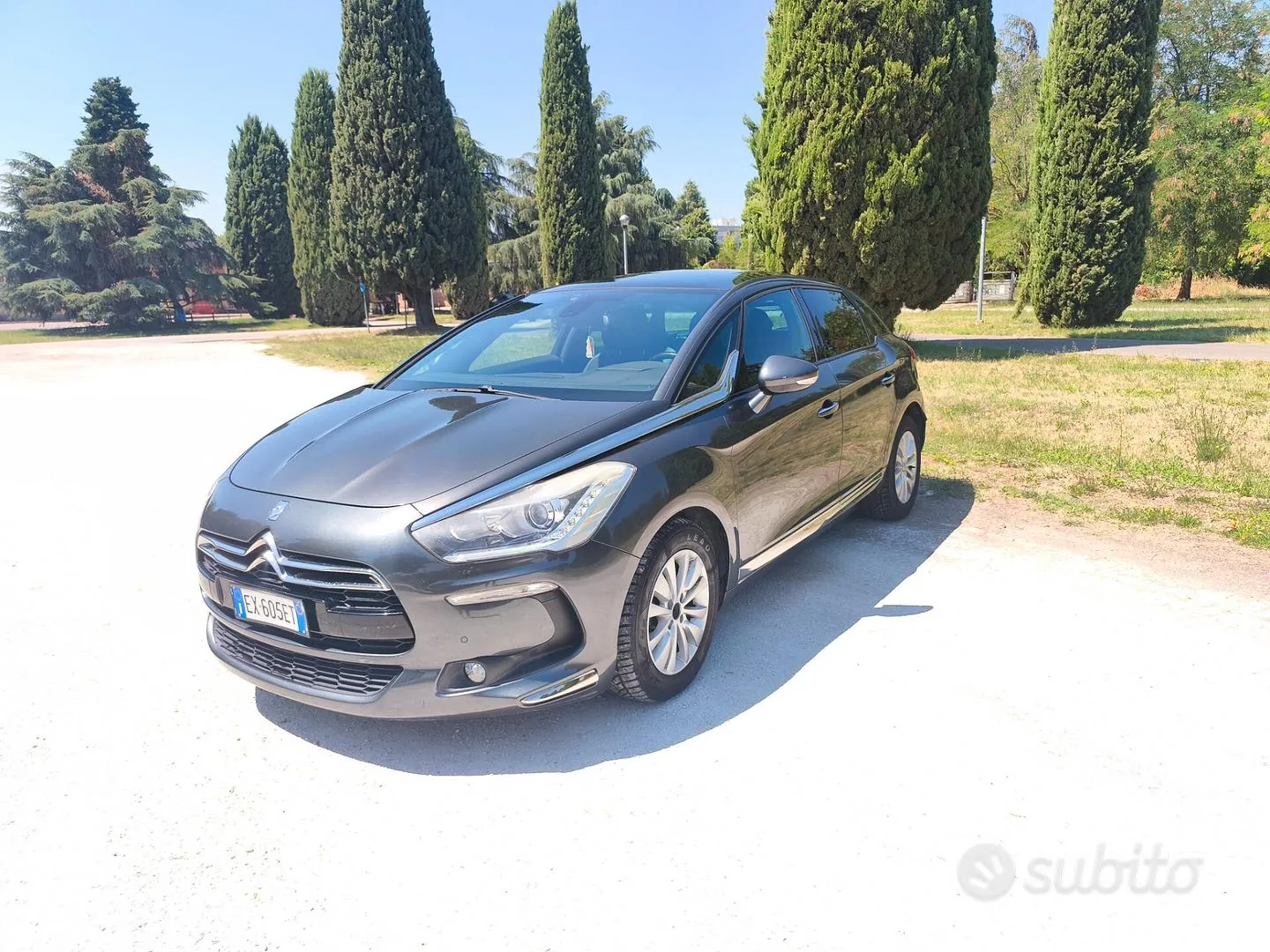 DS Automobiles Ds 5 2014 photo 2