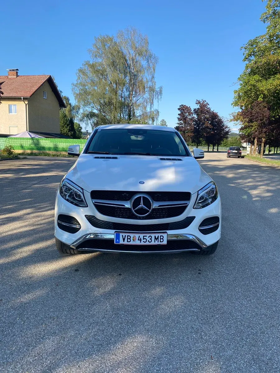 Mercedes-Benz Gle-Class 2016 photo 2