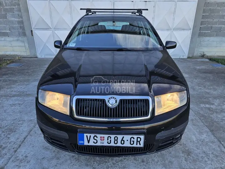 Skoda Fabia 2005 photo 4