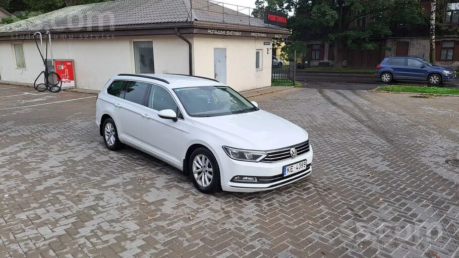 Volkswagen Passat 2015 photo 2