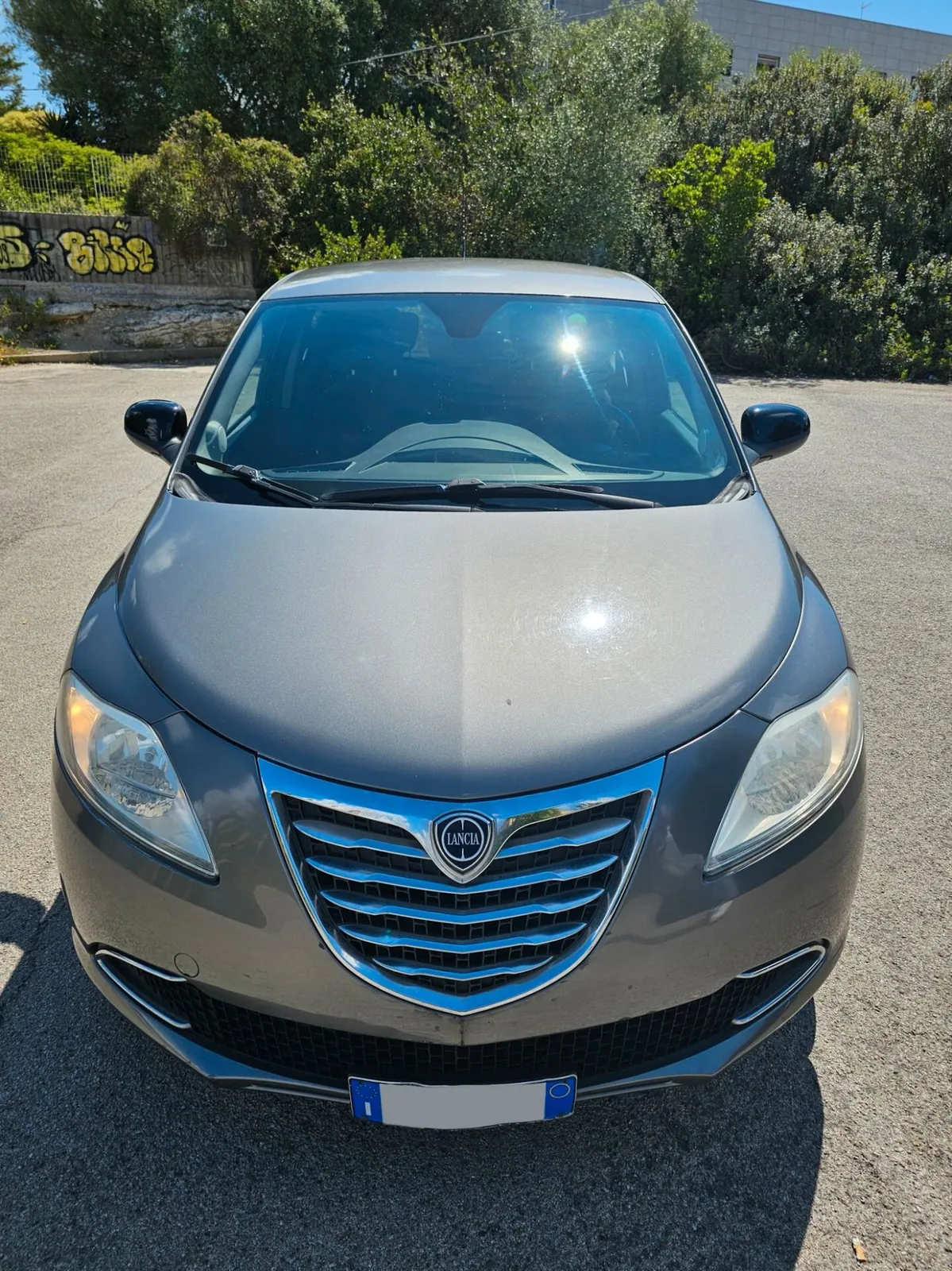 Lancia Ypsilon 2013 photo 2