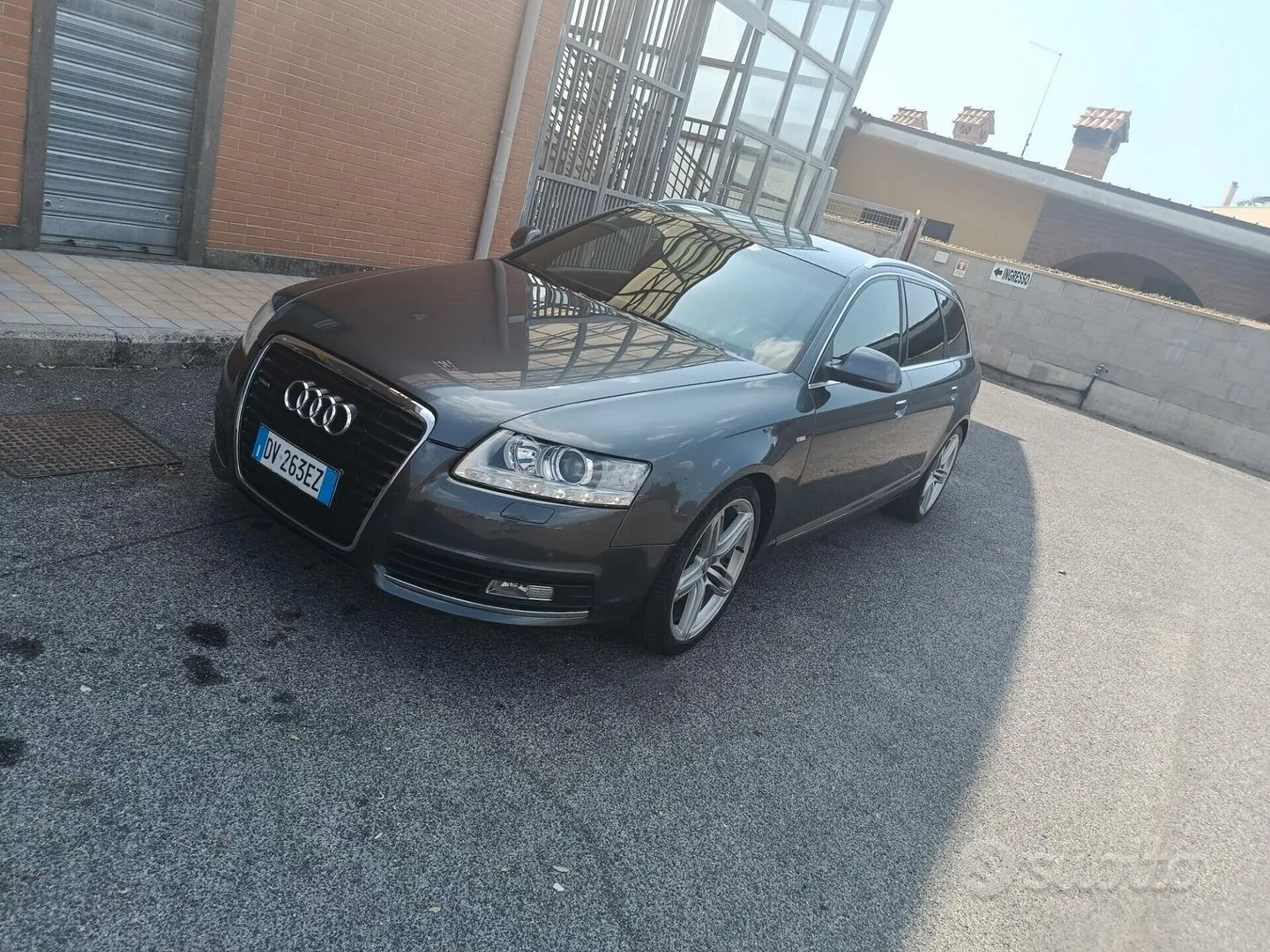 Audi A6 Avant 2009 photo 2