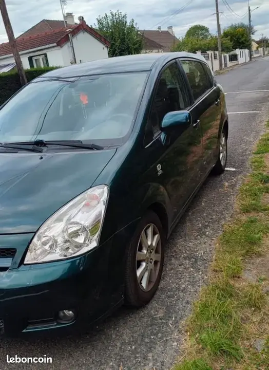 Toyota Corolla Verso