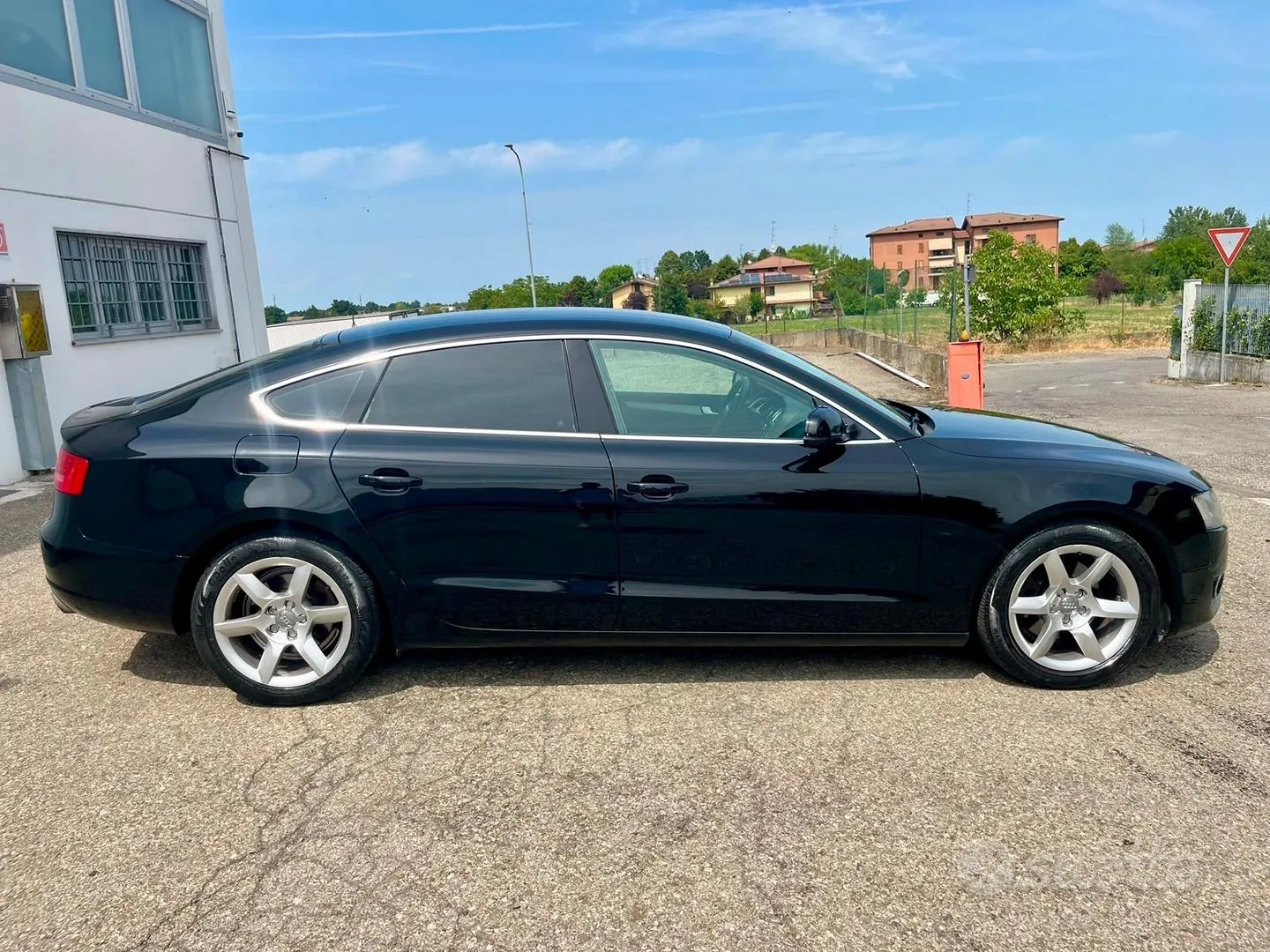 Audi A5 2011 photo 4