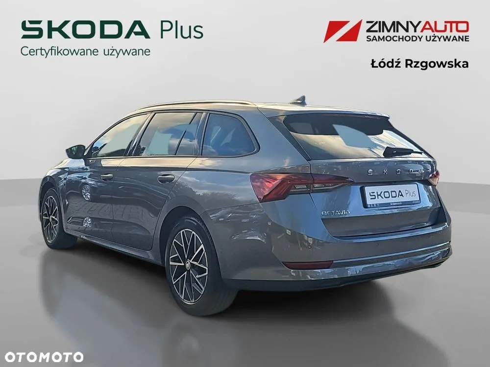 Skoda Octavia 2023 photo 2