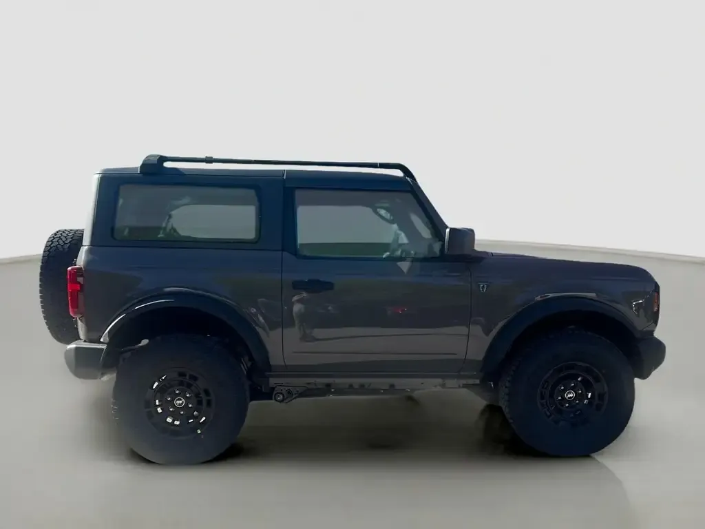Ford Bronco 2026 photo 2
