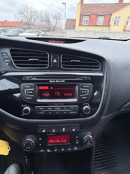 Kia Ceed 2014 photo 4