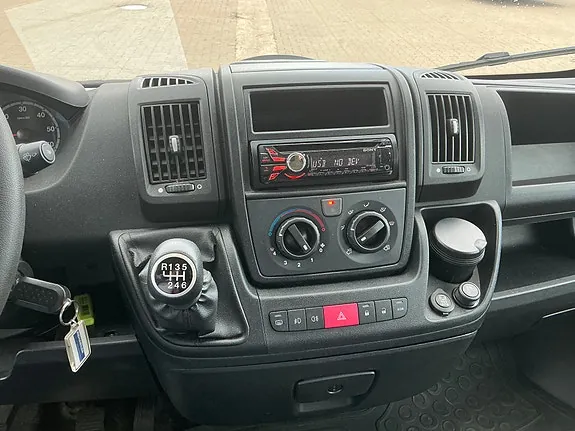 Citroen Jumper 33 2013 photo 5