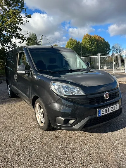 Fiat Doblo 2017 photo 2