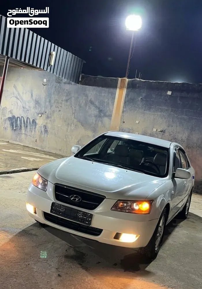 Hyundai Sonata 2007 photo 2