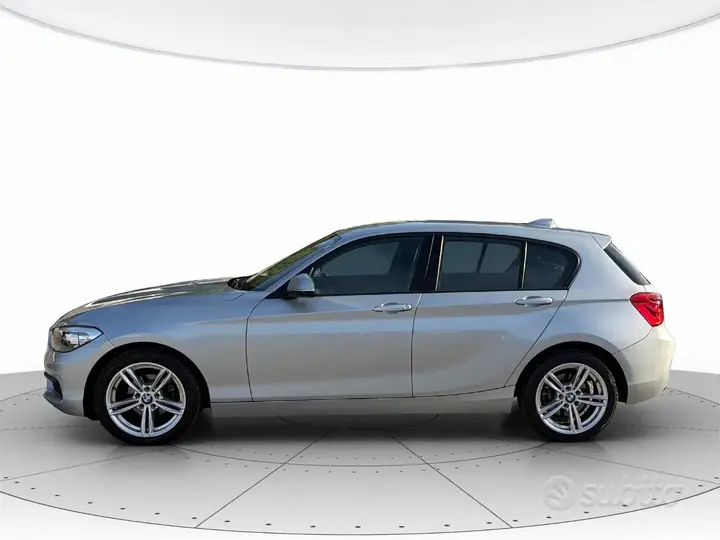 BMW 1 Series 2018 photo 2