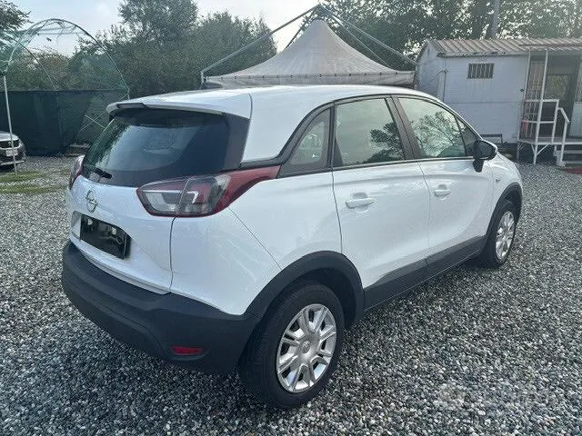 Opel Crossland X 2020 photo 3