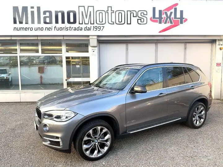 BMW X5 2015 photo 2