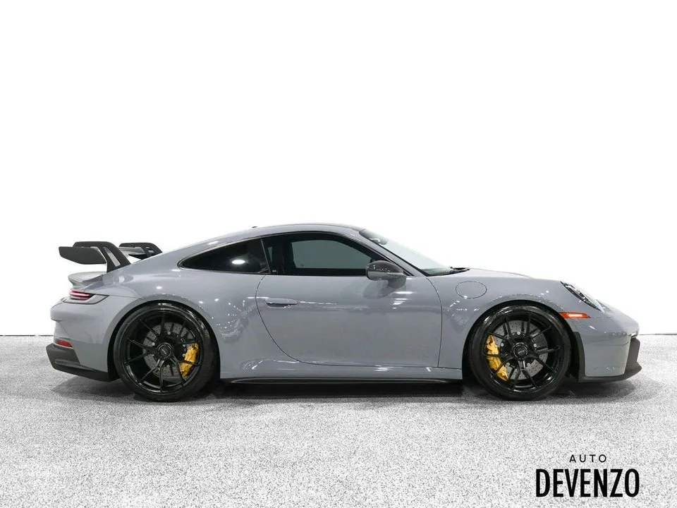 Porsche 911 Gt3 2024 photo 2