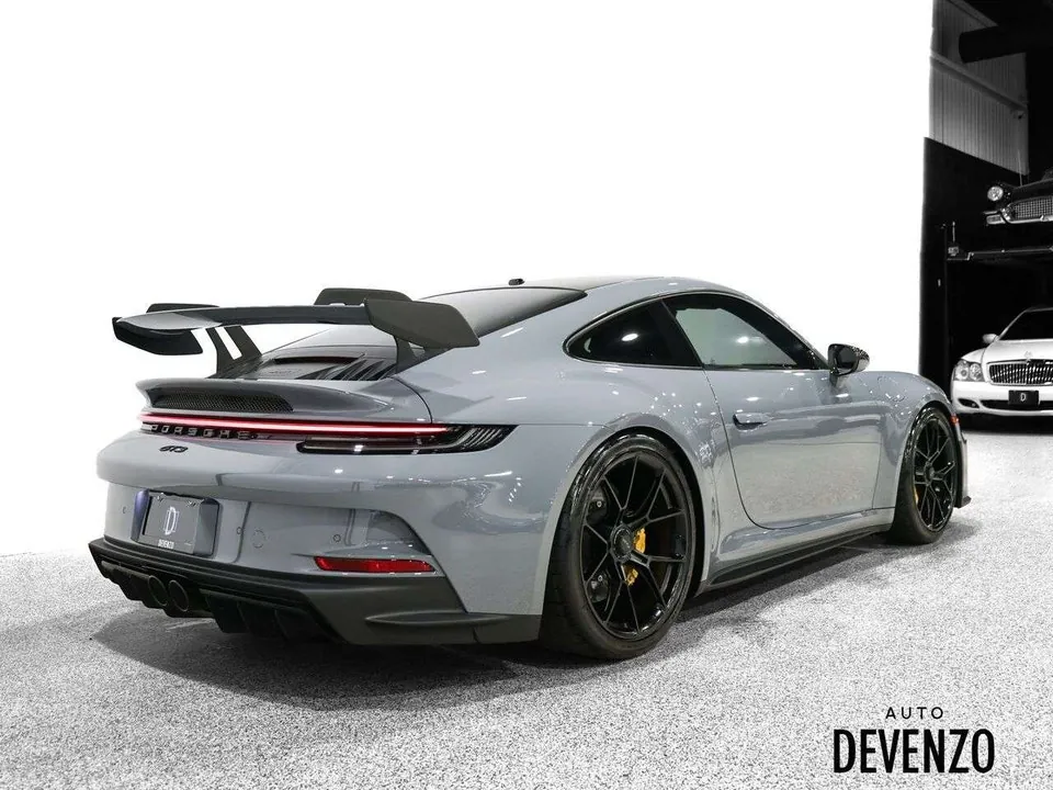 Porsche 911 Gt3 2024 photo 3