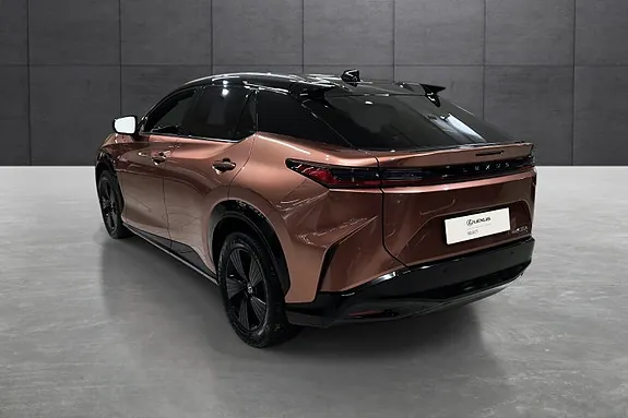 Lexus Rz450E 2023 photo 2