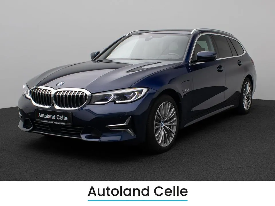 BMW 330E