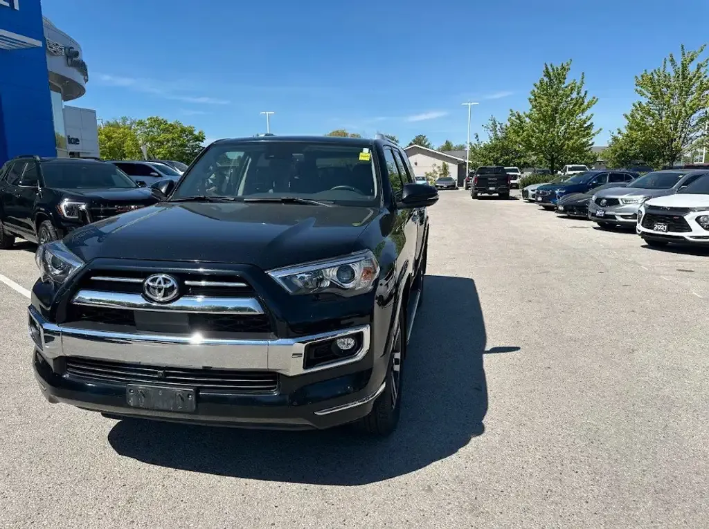 Toyota 4Runner 2022 photo 2