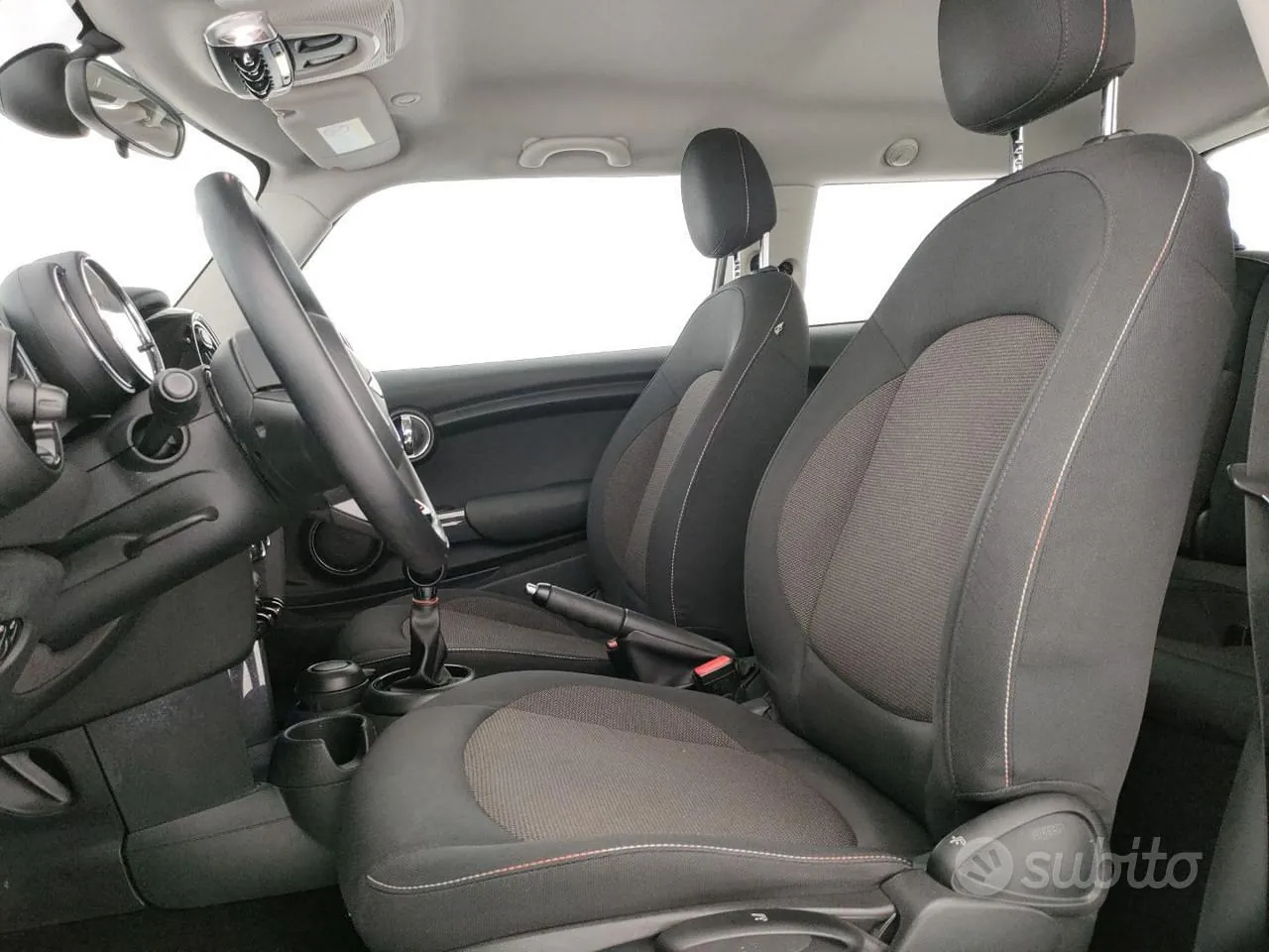 Mini Cooper D 2014 photo 5