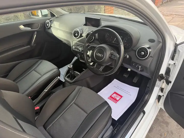 Audi A1 2015 photo 5