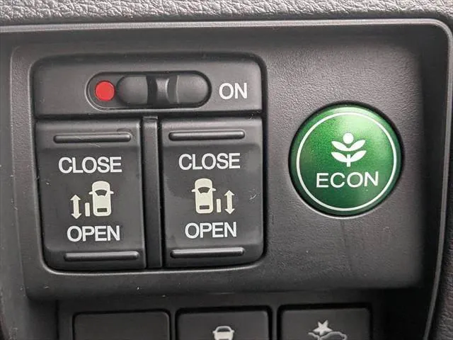 Honda Odyssey 2017 photo 4