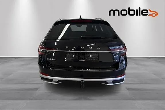 Skoda Superb 2022 photo 4