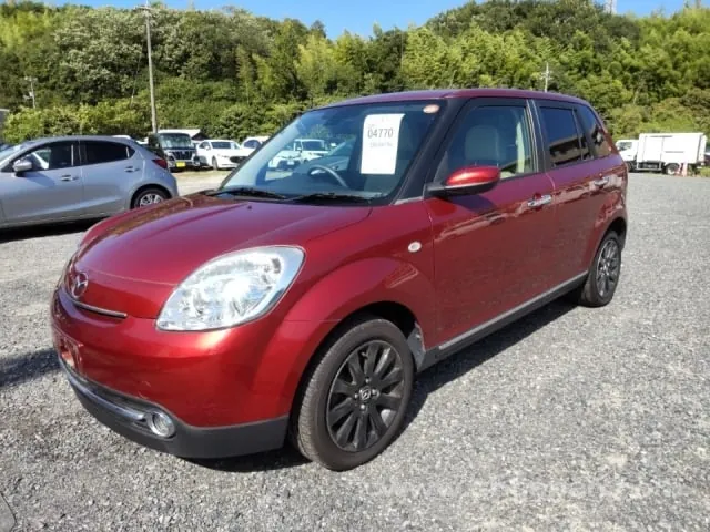Mazda Verisa