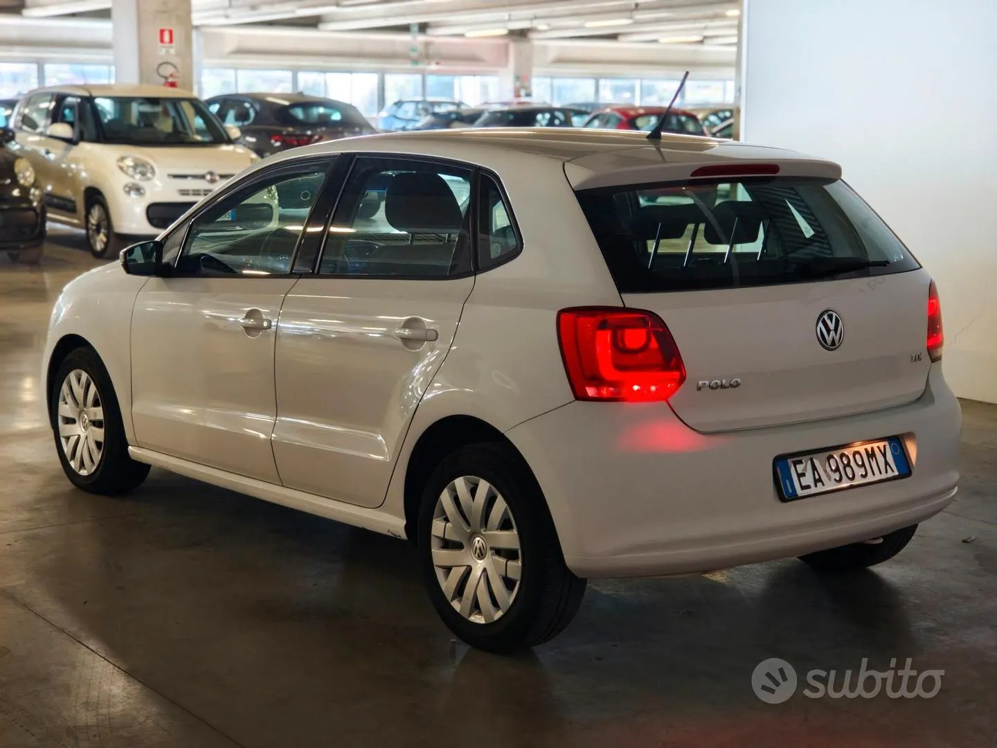Volkswagen Polo 2010 photo 2