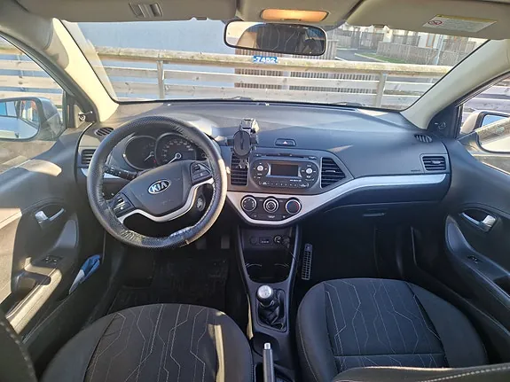 Kia Picanto 2013 photo 4