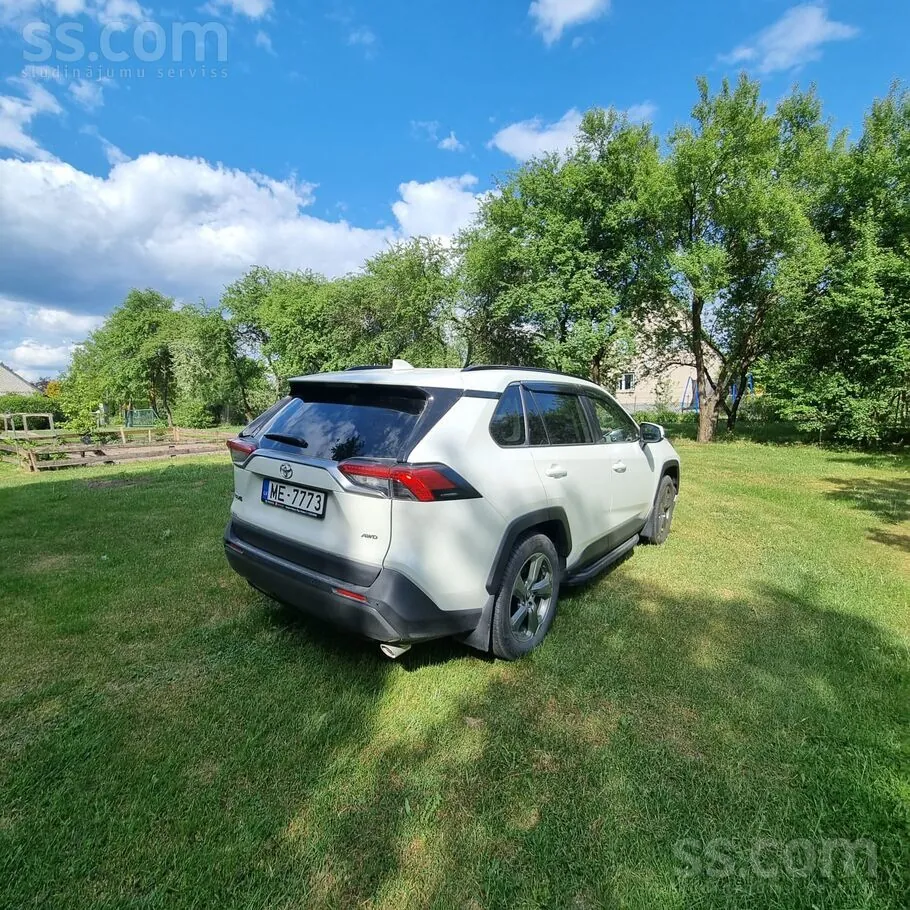 Toyota Rav4 2019 photo 4