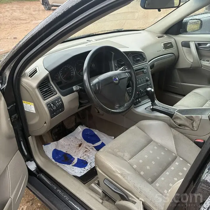 Volvo S60 2005 photo 4