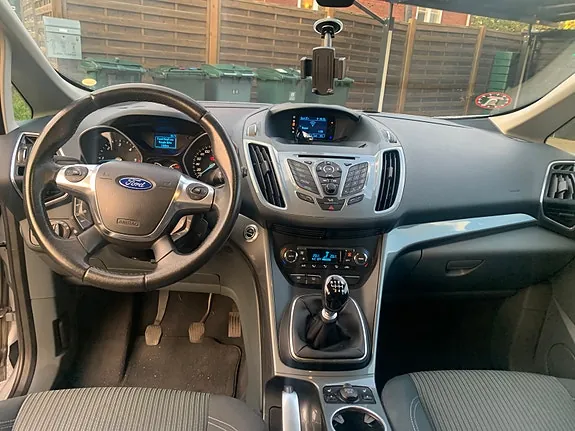Ford Grand C-Max 2012 photo 2