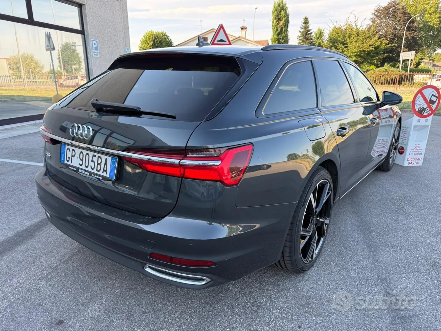 Audi A6 Avant 2023 photo 4