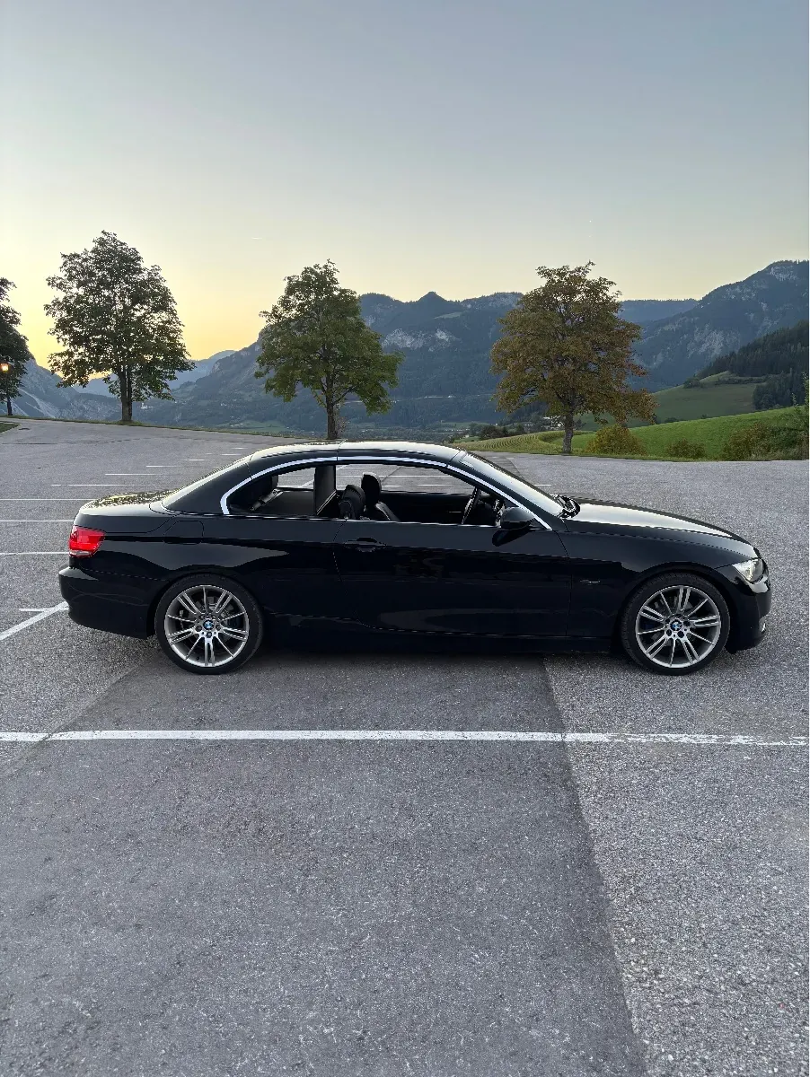 BMW 3 Series 2008 photo 2