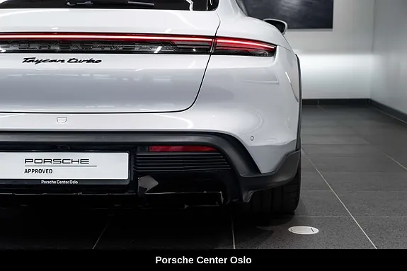 Porsche Taycan 2021 photo 5
