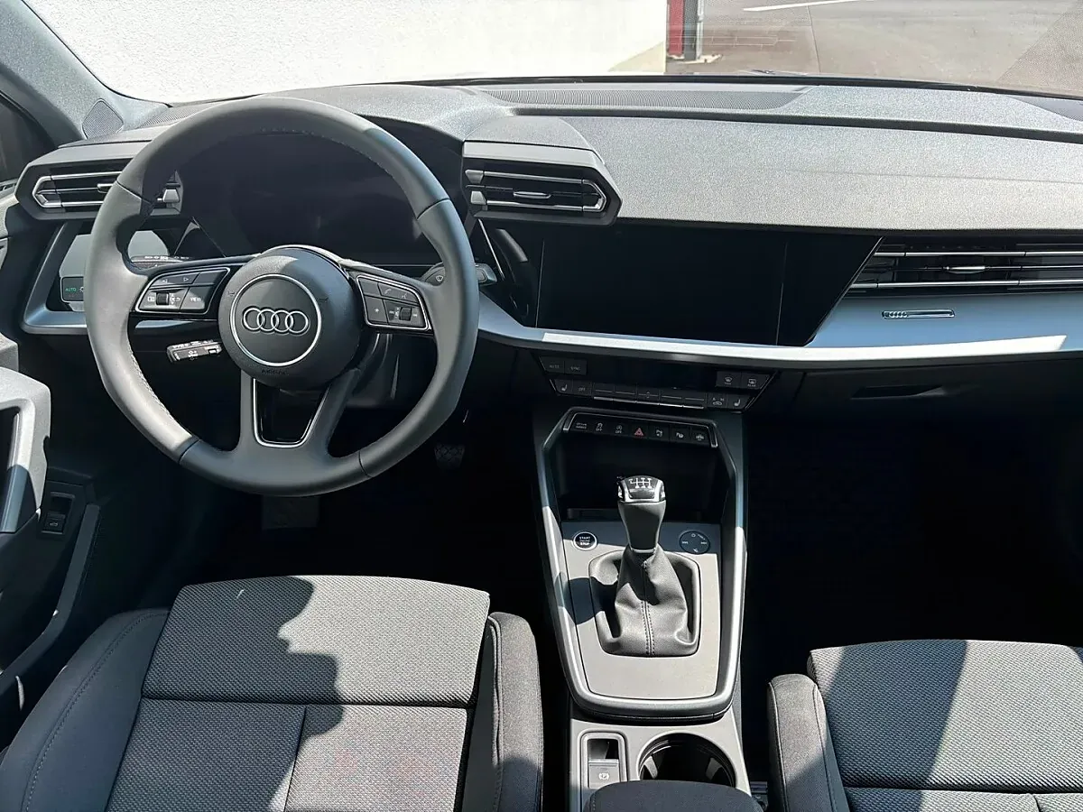 Audi A3 Sportback 2026 photo 3