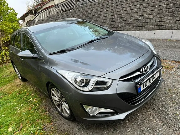 Hyundai I40