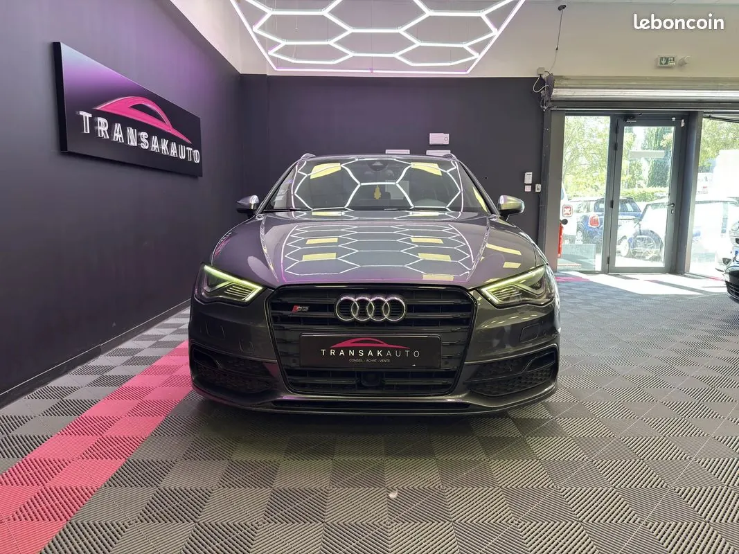 Audi S3 2015 photo 2