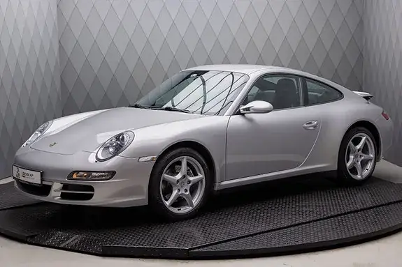 Porsche 911 2007 photo 2