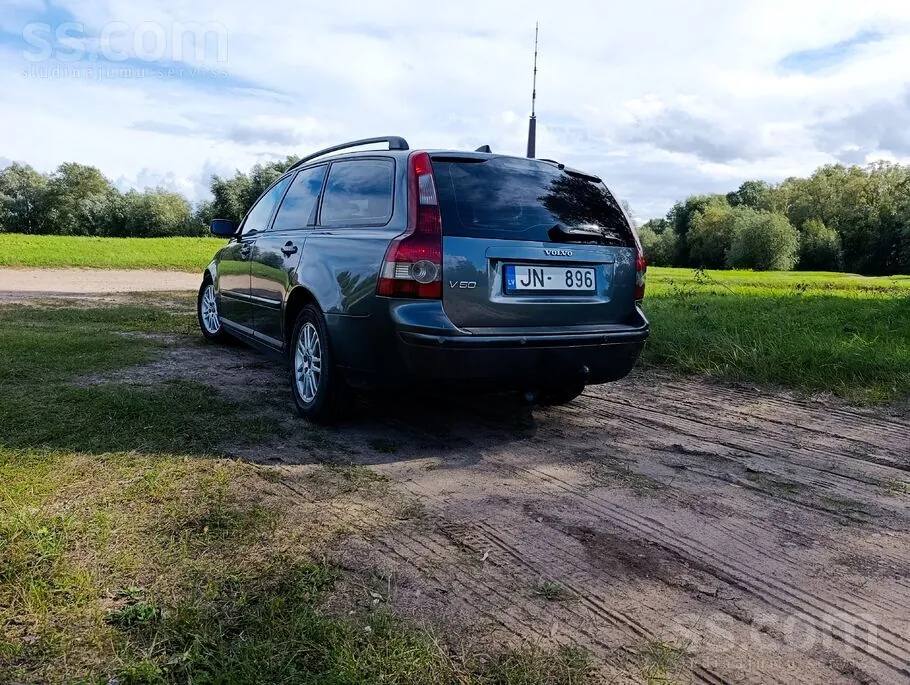 Volvo V50 2006 photo 4