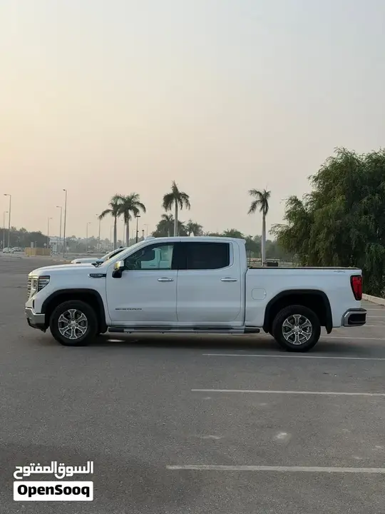 GMC Sierra 2025 photo 4