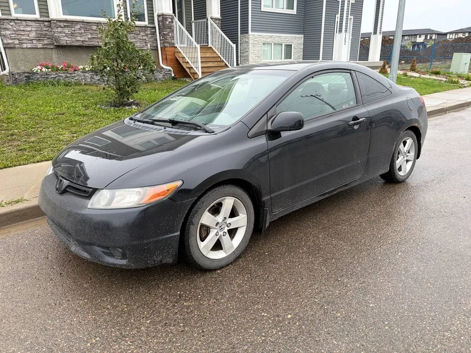 Honda Civic 2006 photo 4