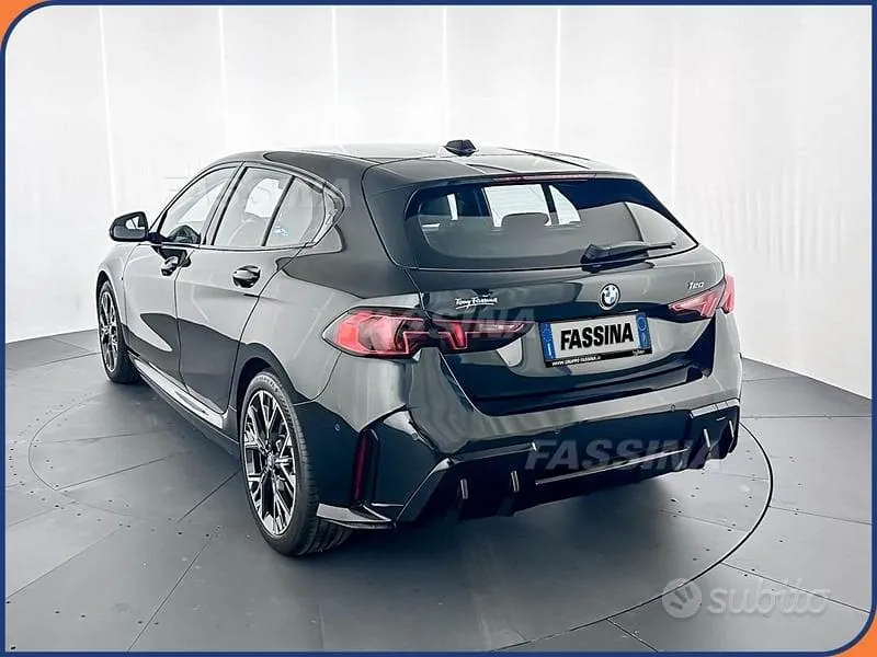 BMW 1 Series 2025 photo 4