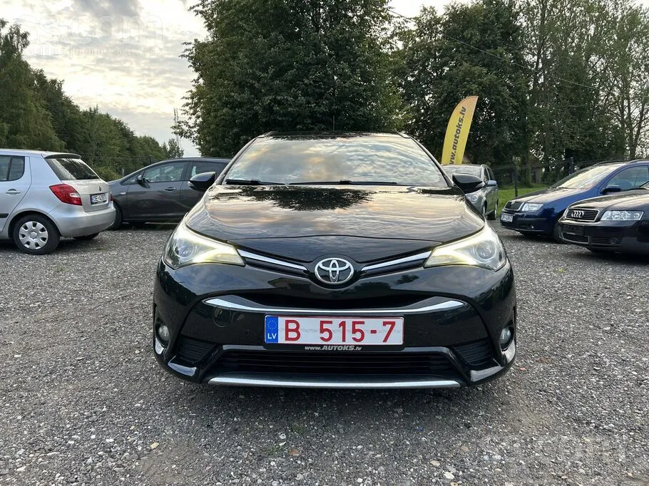 Toyota Avensis 2016 photo 2