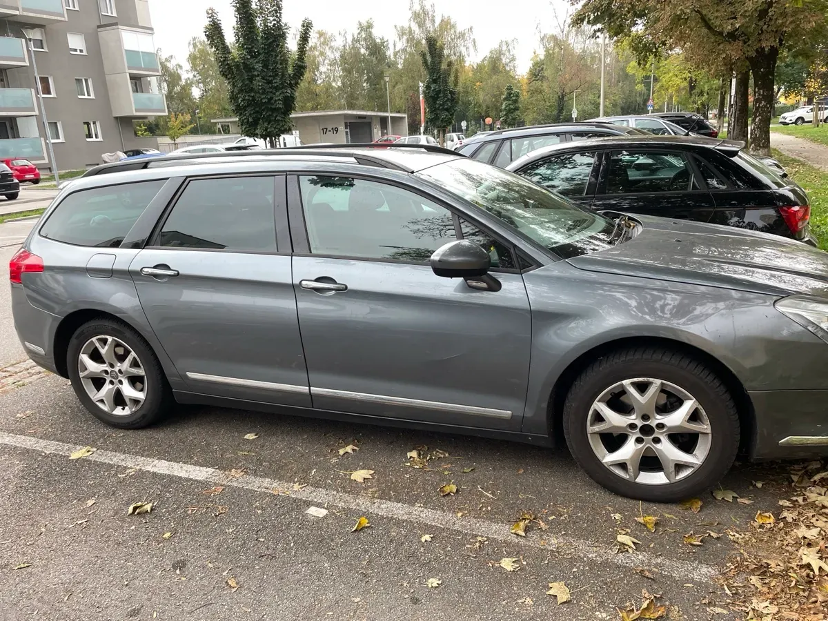 Citroen C5 2009 photo 3